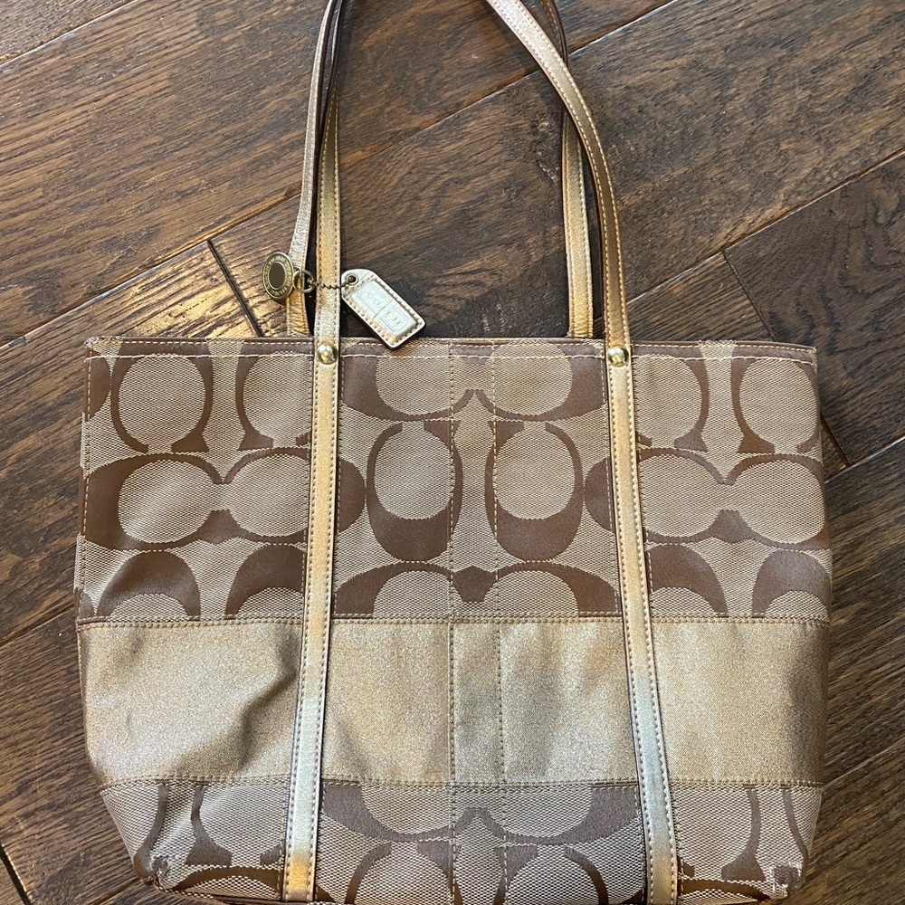 Authentic coach purse